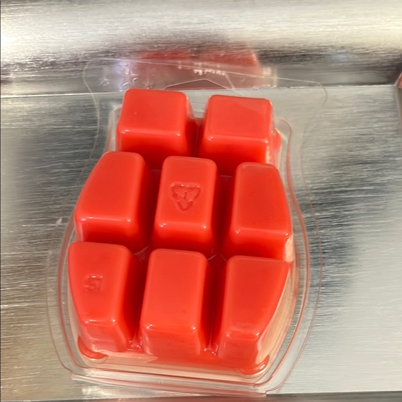 Scentsy Huckleberry Clementine Dazzling Pomegranate Wax Bars - Picture 5 of 7